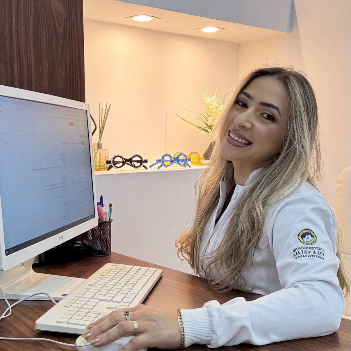 Angélica no consultório